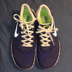 Nike Frees size 10